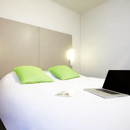 מלון Campanile Nature - Aix Les Bains אקס-לה-באינס