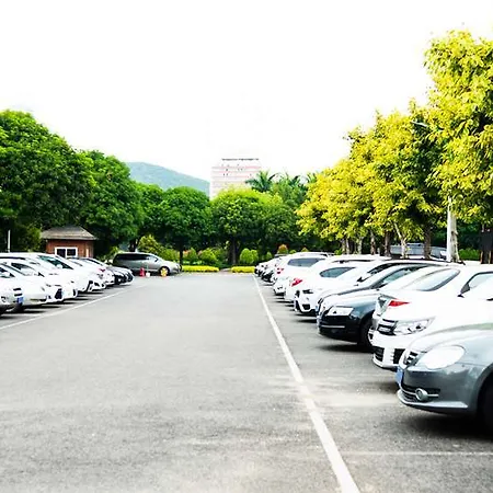 Campanile Nature - Aix Les Bains אקס-לה-באינס