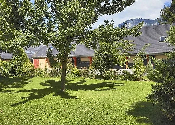 Campanile Nature - Aix Les Bains Otel Aix-les-Bains