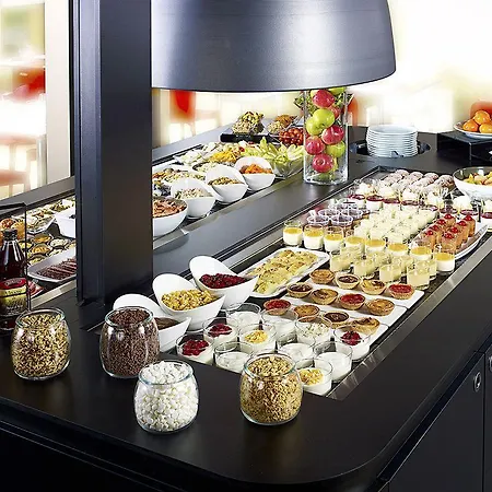 Campanile Hotel 3*