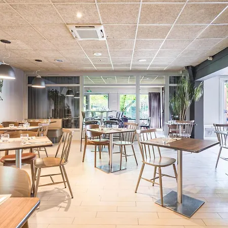 호텔 Campanile Nature - Aix Les Bains 3*