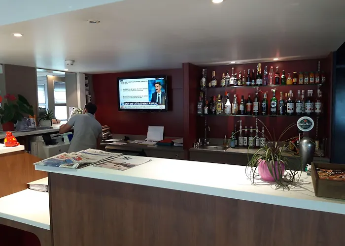 Hotel Campanile Nature - Aix Les Bains 3*