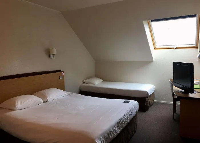 Campanile Nature - Aix Les Bains 호텔 3*