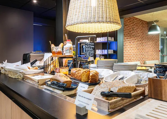 호텔 Campanile Nature - Aix Les Bains 3*