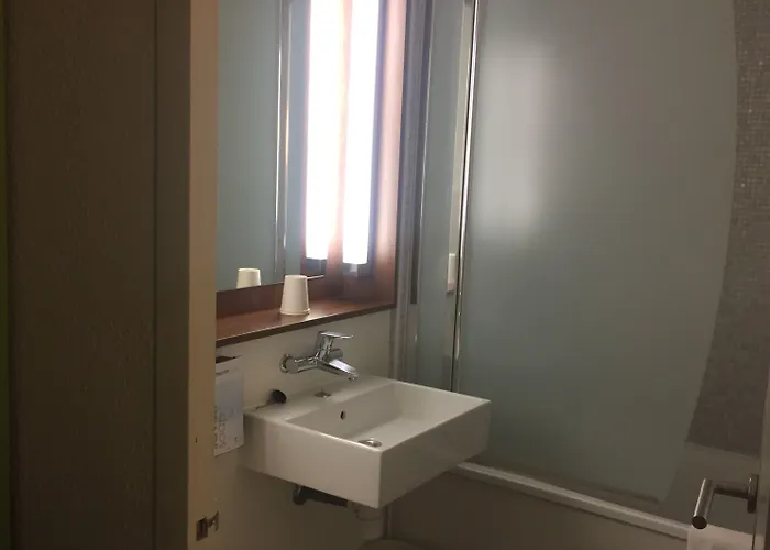 Campanile Nature - Aix Les Bains 3* 엑스레뱅