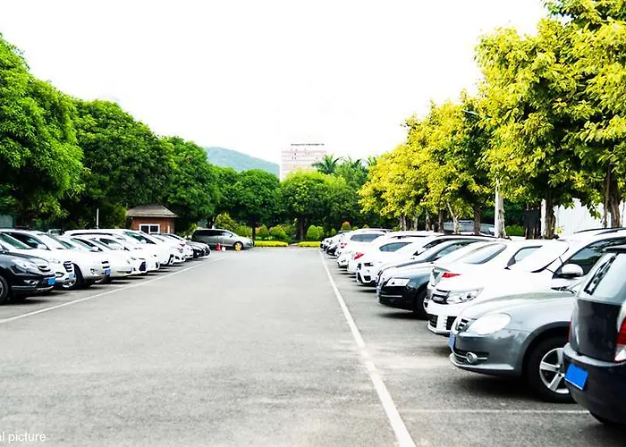 Campanile Nature - Aix Les Bains 엑스레뱅